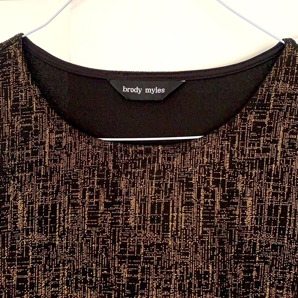 Black dress with gold sparkle - Picture 2 of 6